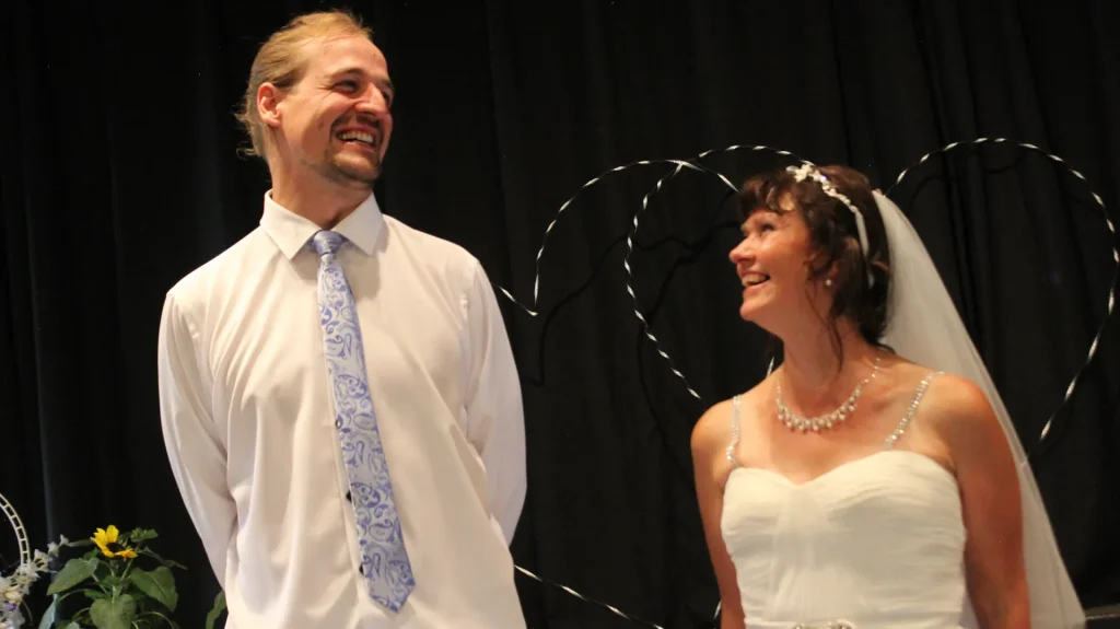 chad and doreen gerber wedding picture 2